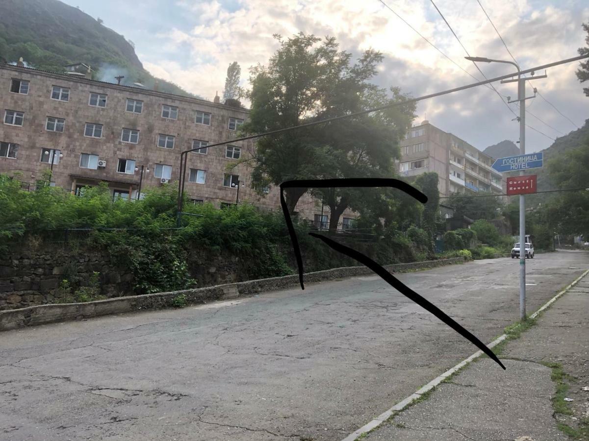Old City Hotel Alaverdi Esterno foto